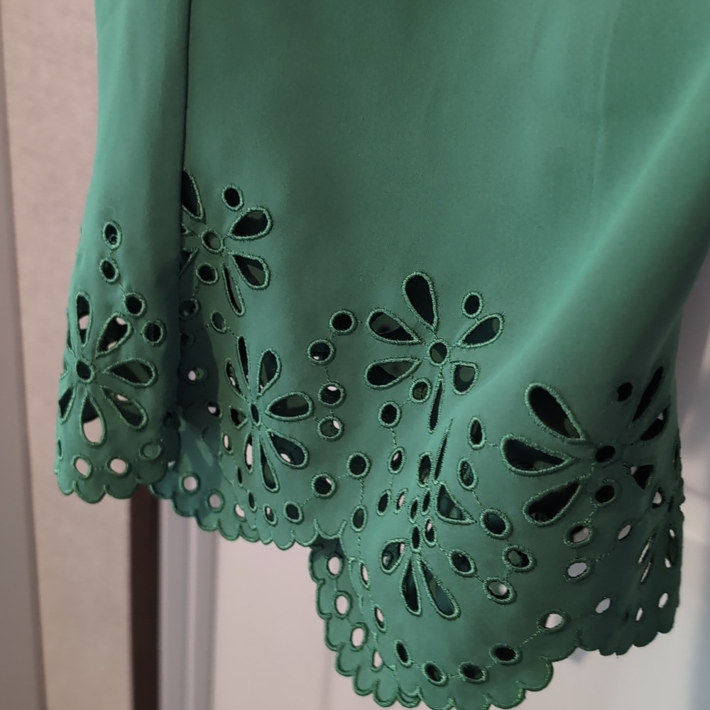 Chico's Spring Green Cropped Pants, 16/XL - Picture 5 of 7